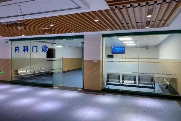 广西医科大学第 一附属医院www.iyuxrv.cn