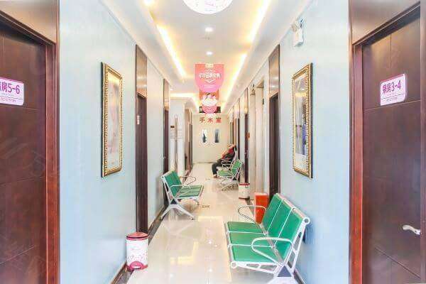 二、找张医生做眼部整形，这些「隐藏优势」你必须知道