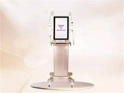 二、巫文云医生做鼻子价格在材料选择上有何体现？